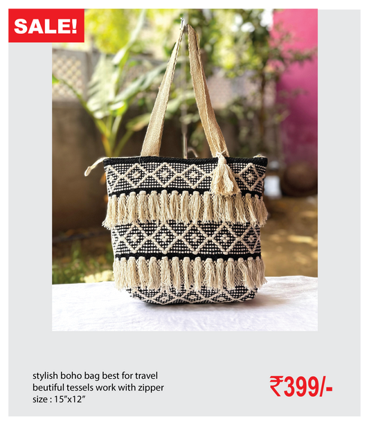 stylish boho bag best for travel beutiful tessels work with zipper size : 15’’x12’’